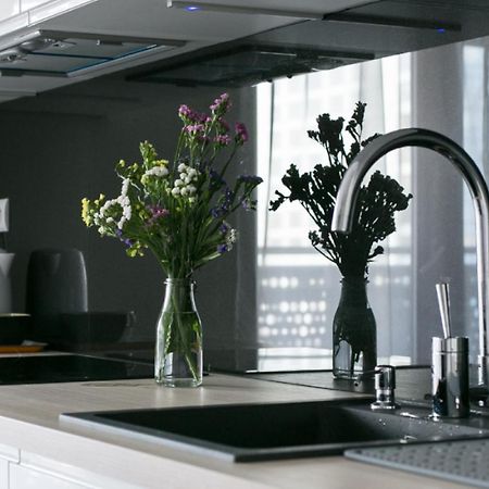 Wronia Apartments Varsovie Extérieur photo