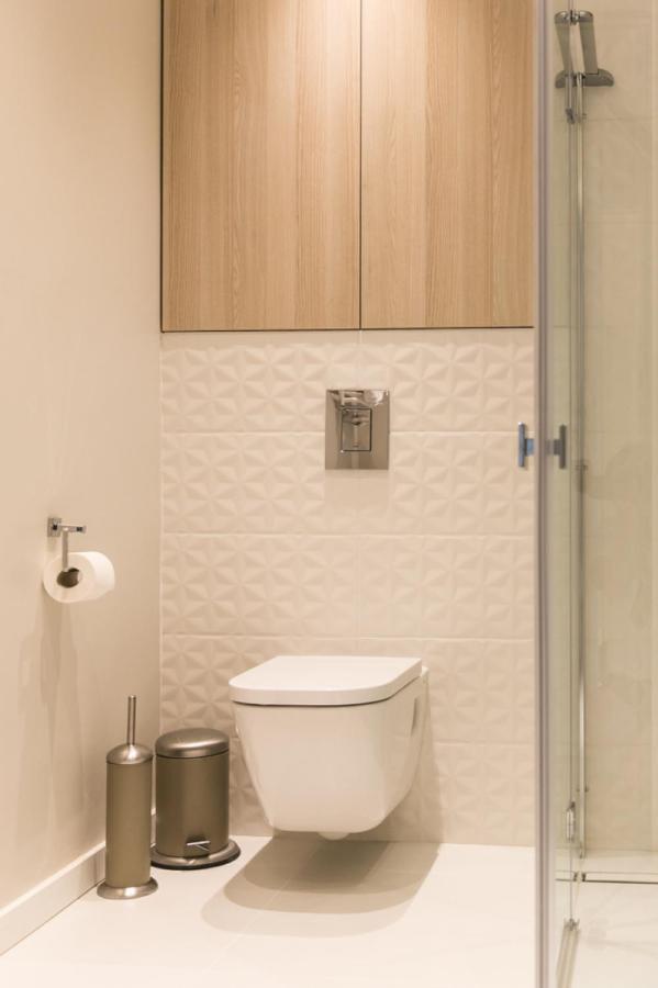 Wronia Apartments Varsovie Extérieur photo
